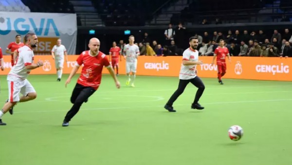 Liseler arası futbol turnuvası TÜGVA GençLig lansmanı gerçekleştirildi